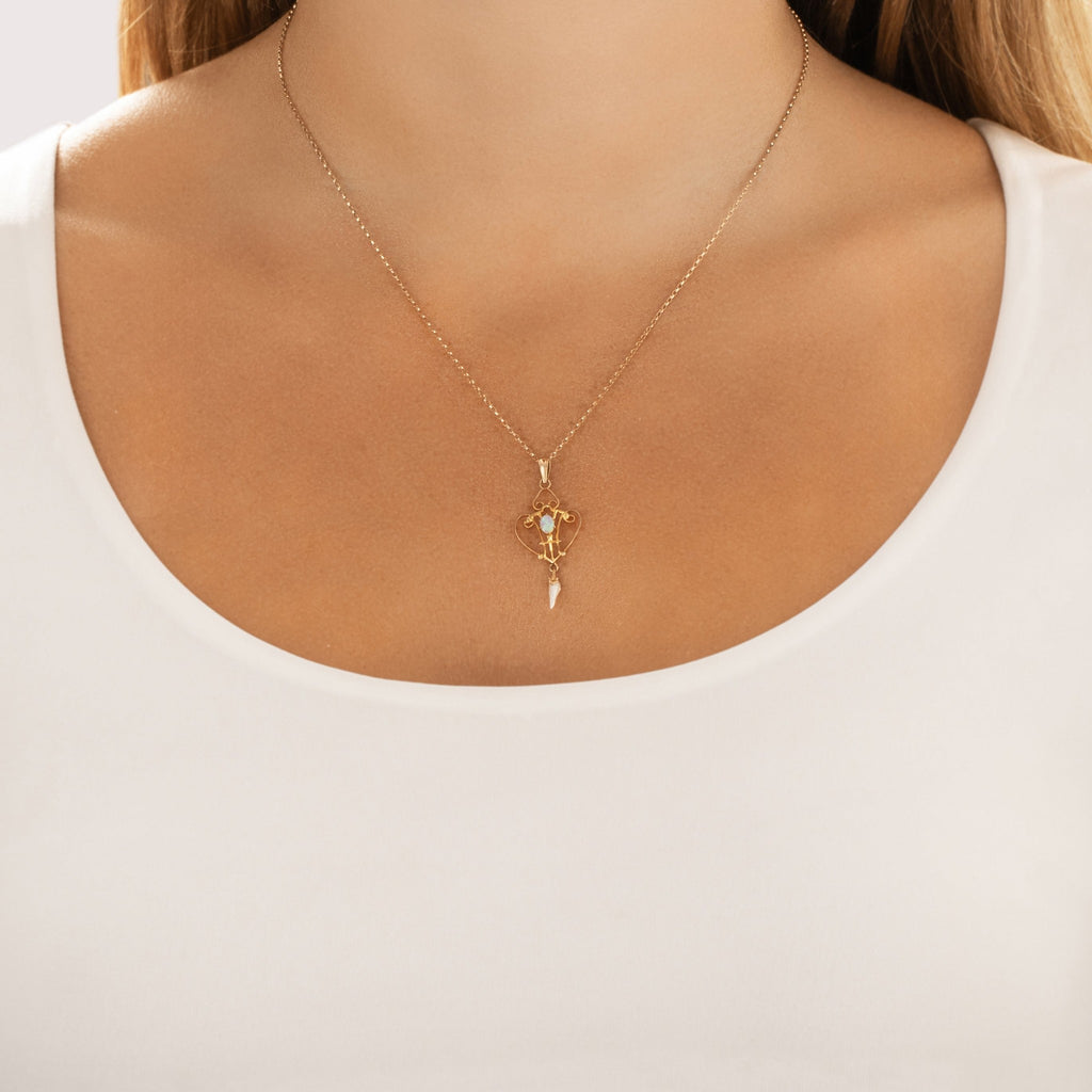 Antique-Style Lightweight Gold Tone Simulated Opal Seed Faux Pearl Delicate Ornate Pendant